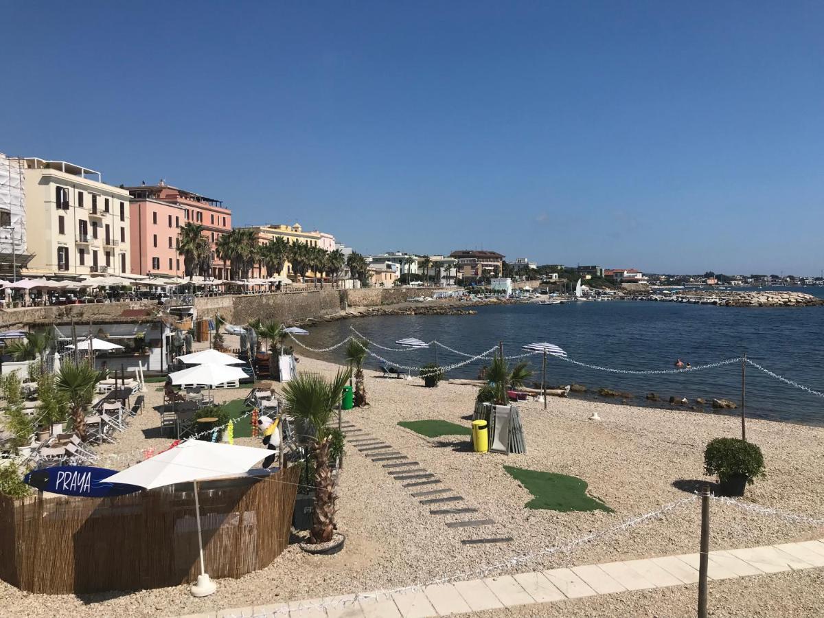 Casa Vacanza Tindara Civitavecchia Exterior foto